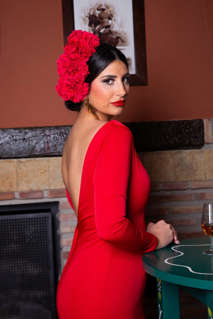 1000156397-scaled-1-700x1050 Traje de flamenca Modelo Chelo - Image 1